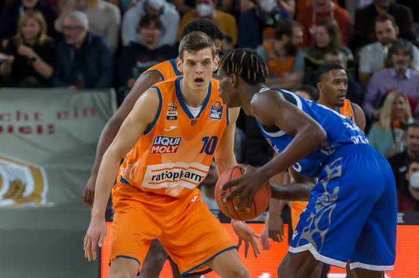 年轻球员的 年轻球员的