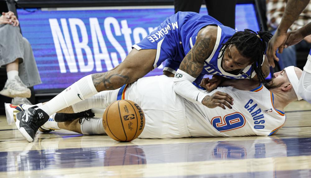 纽卡首冠 纽卡首冠