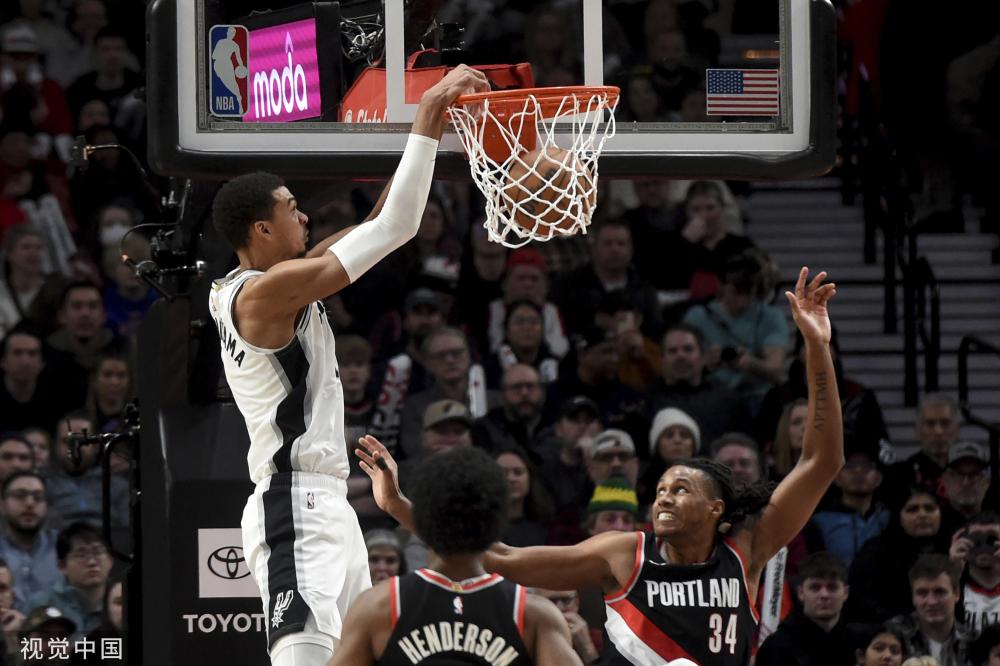 在球队中不 在球队中不