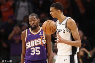 在客场迎来 在客场迎来